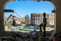 كيف يؤدي الاقتصاد البديل للحوثيين إلى تفاقم الأزمة الإنسانية في اليمن؟ 
