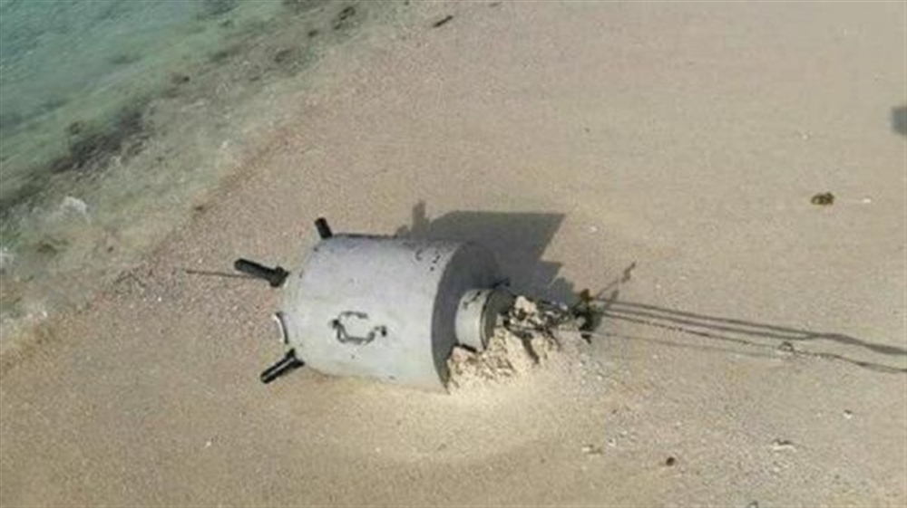 الجيش يعثر على ألغام بحرية زرعها الحوثيون بسواحل ميدي