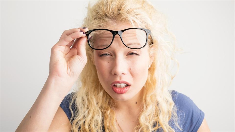 دراسة: مواليد الصيف يواجهون مخاطر ضعف البصر!