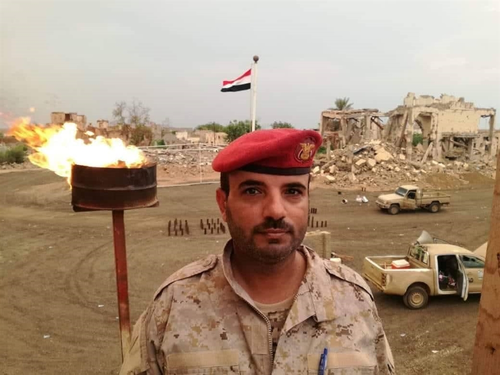 إصابة قائد عسكري في معركة تحرير مثلث "عاهم" بمحافظة حجة