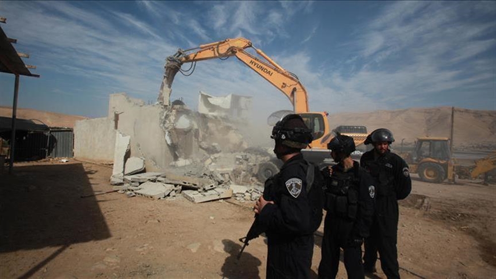 الجيش الإسرائيلي يفجر منزل معتقل فلسطيني جنوبي الضفة