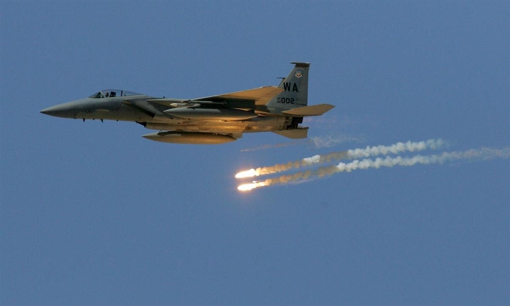 مقاتلات التحالف تستهدف مخازن طائرات مُسيرة للحوثيين في صنعاء