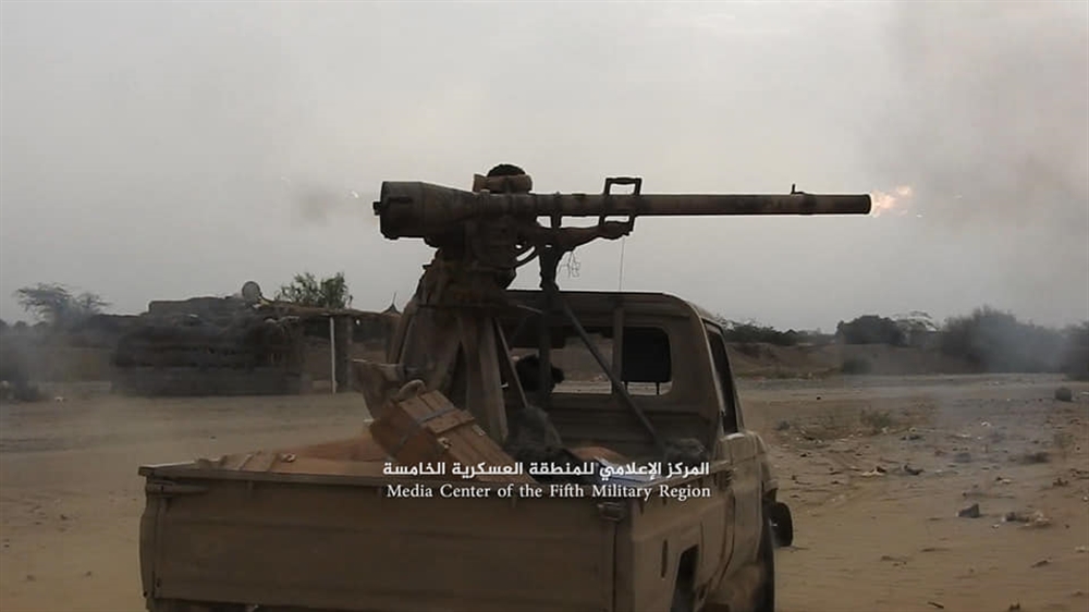 الجيش يهاجم الحوثيين في مديرية "مستبأ" شمالي حجة