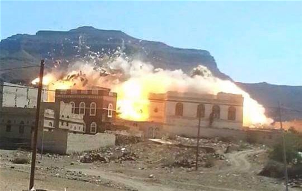 حجة.. الحوثيون يفجرون منزل نائب قائد مقاومة حجور