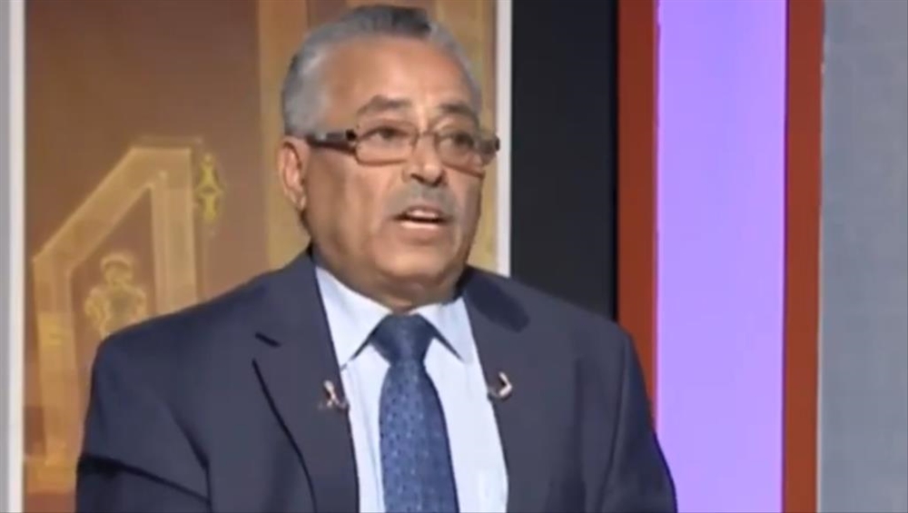 مسؤول يمني يطالب هادي بإنهاء التحالف مع الإمارات