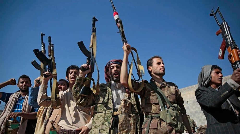 إصابة 5 جنود من العمالقة..ومليشيات الحوثي تدفع بتعزيزات عسكرية جديدة إلى الحديدة