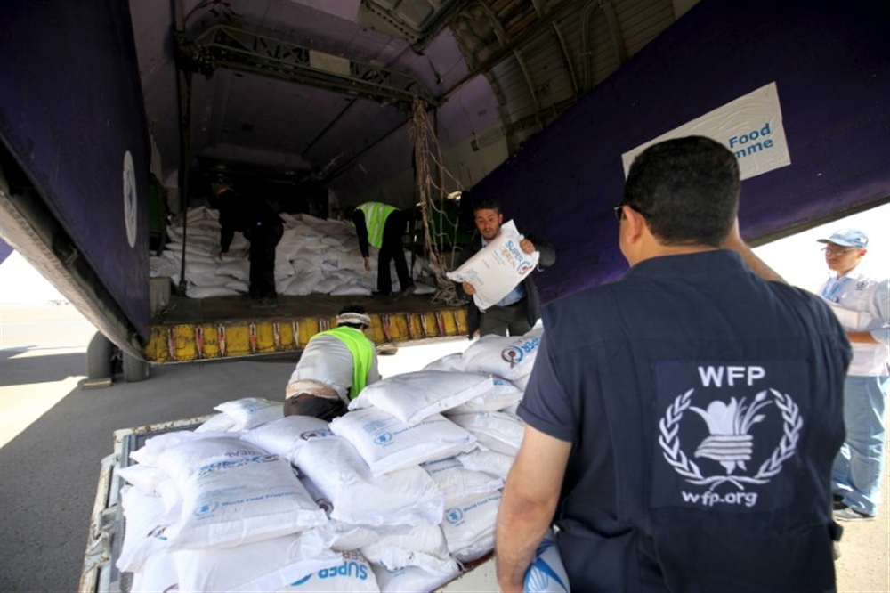 وكالة: خلاف الحوثيين وبرنامج الأغذية العالمي على توزيع المساعدات يقوض جهود الإغاثة