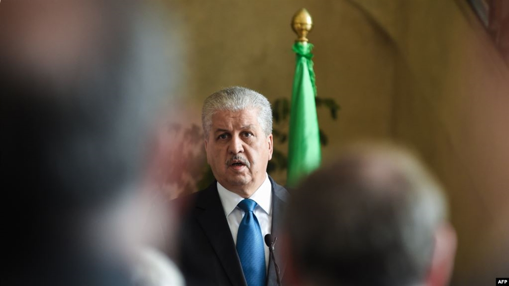 إيداع رئيس الحكومة الجزائري الأسبق "الحبس المؤقت"
