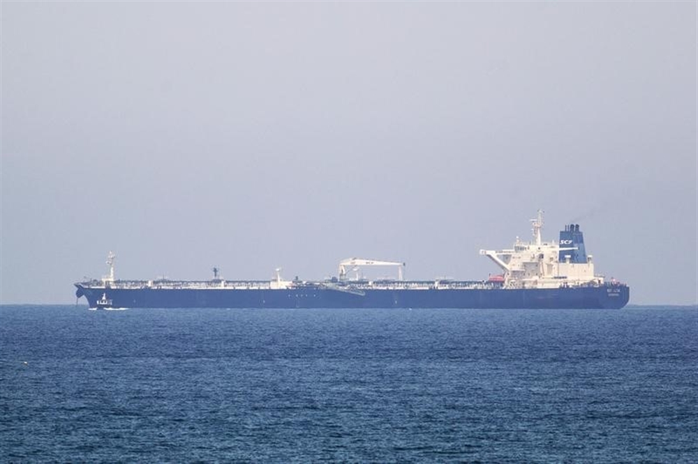 الحوثيون يتراجعون عن تهديد ناقلات النفط في البحر الأحمر
