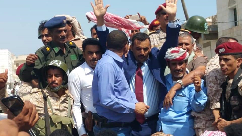 محافظ سقطرى: متمسكون باليمن الاتحادي ونرفض أية تشكيلات خارجة عن القانون