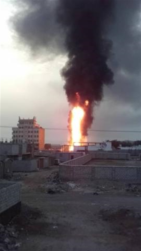 حريق هائل في محطة باعش غرب العاصمة عدن