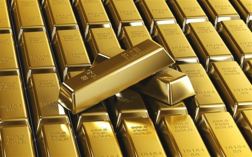 الذهب يهبط من ذروة 6 سنوات بفعل مبيعات لجني الأرباح