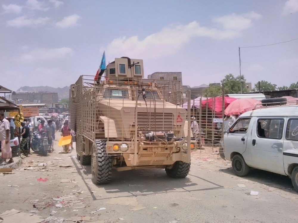 الخارجية اليمنية: تصعيد الانتقالي في أبين سيعمل على تقويض وإفشال الوساطة السعودية