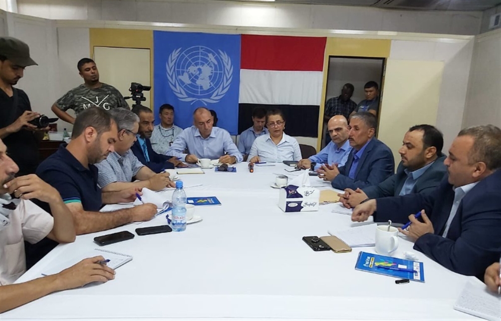 فريق الحوثيين يتجه إلى سفينة الأمم المتحدة في المياه الدولية لاستئناف جلسات اتفاق السويد
