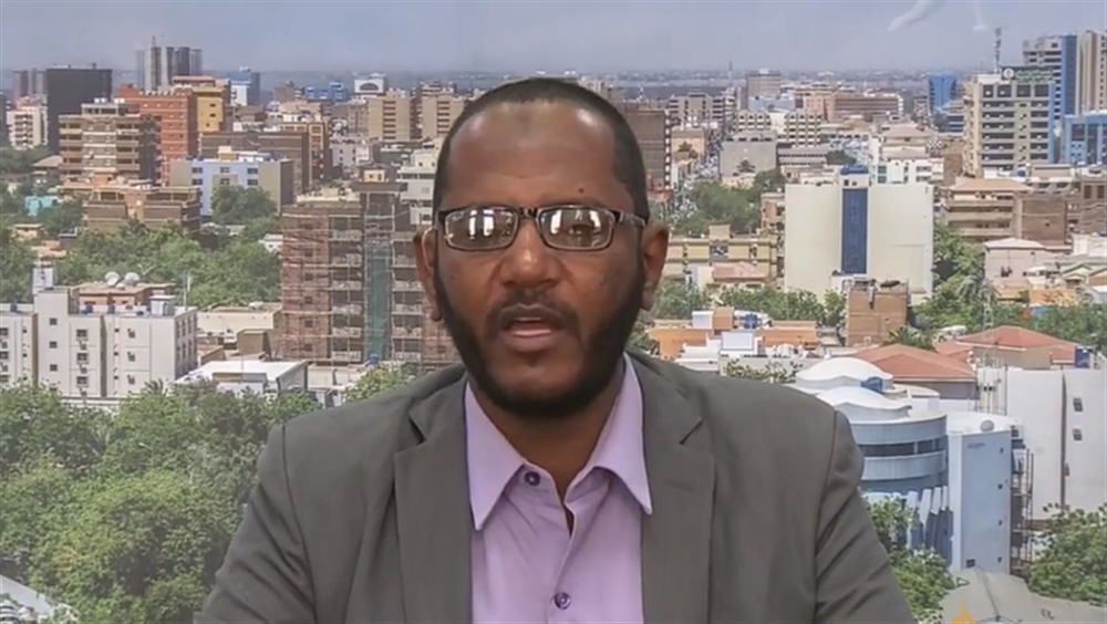 سياسي سوداني يكشف عن مساعٍ إماراتية لاستنساخ تجربة "الانتقالي" جنوب اليمن في السودان
