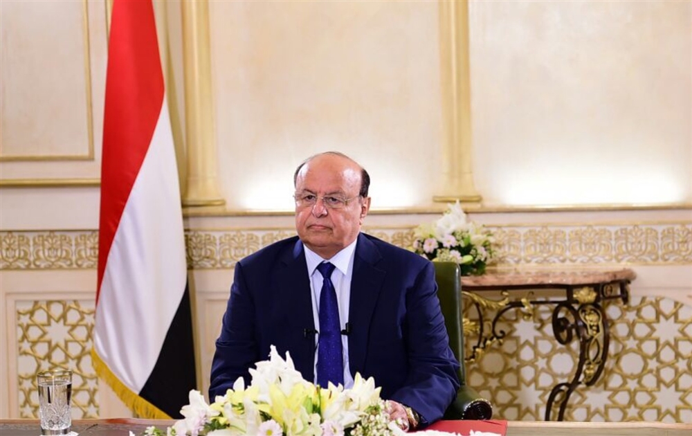 حلفاء الإمارات يهاجمون هادي.. ووزير الإعلام يتهم "الانتقالي" بالتنسيق مع الحوثيين