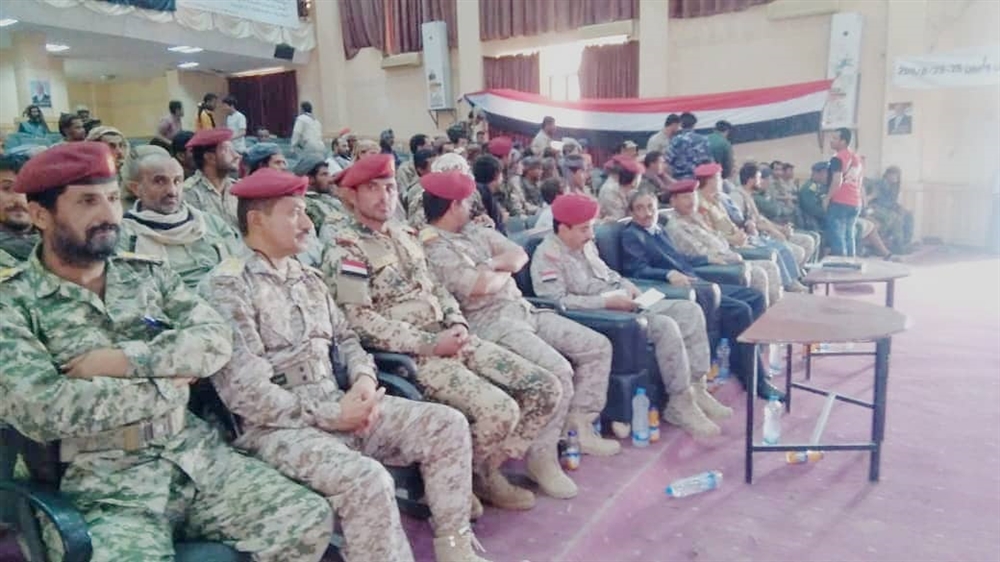 الدفاع اليمنية: الاستهدافات الإماراتية للجيش لن تذهب هدراً ولن تُثنينا عن أداء واجبنا