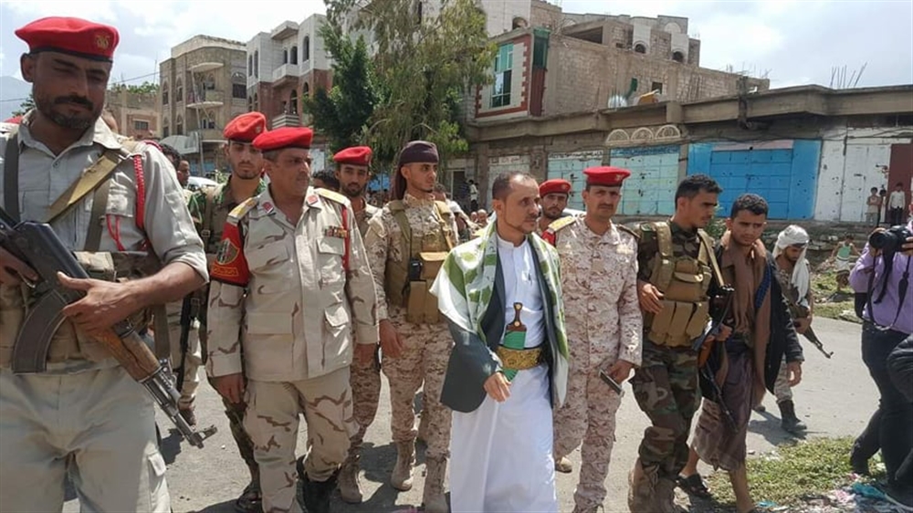 تعز: السلطة الملحية تزيل الحواجز في مناطق سيطرتها وبانتظار رفع الحوثيين للحصار