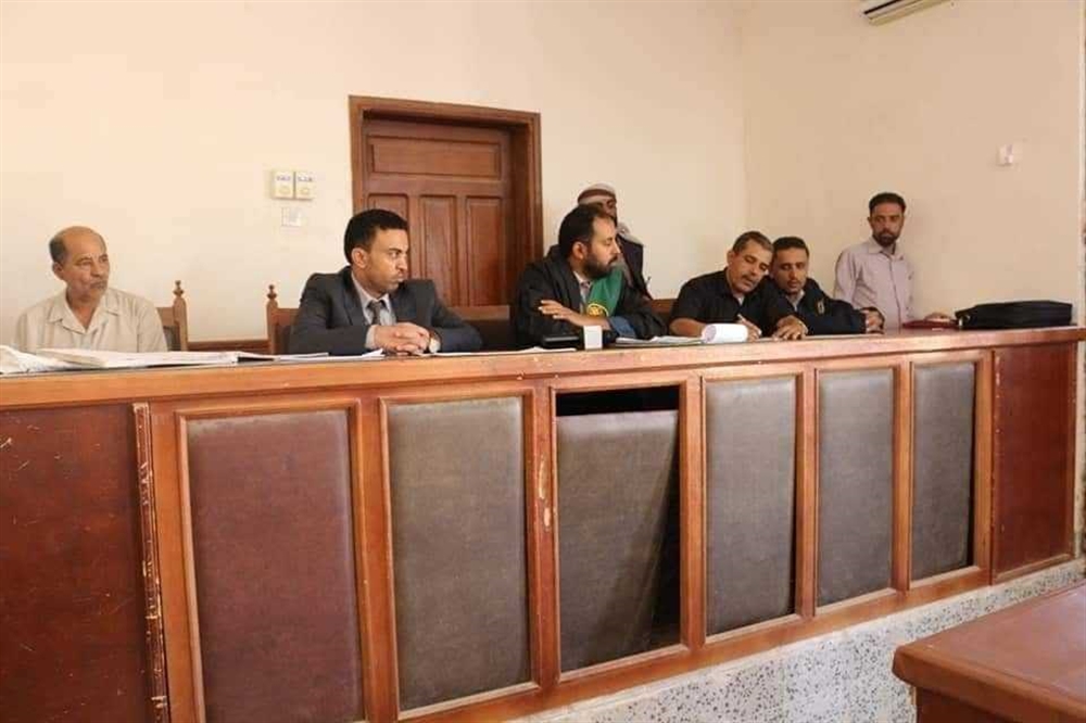 مأرب: الحكم بإعدام مدان بقتل موظف حكومي واثنين آخرين