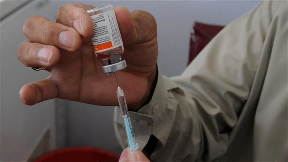 لأول مرة.. وصول شحنة لقاحات ضد شلل الأطفال إلى عدن