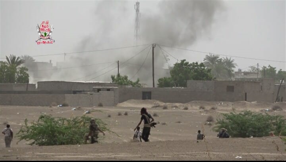 القوات الحكومية تكسر هجمات حوثية متفرقة جنوبي الحديدة