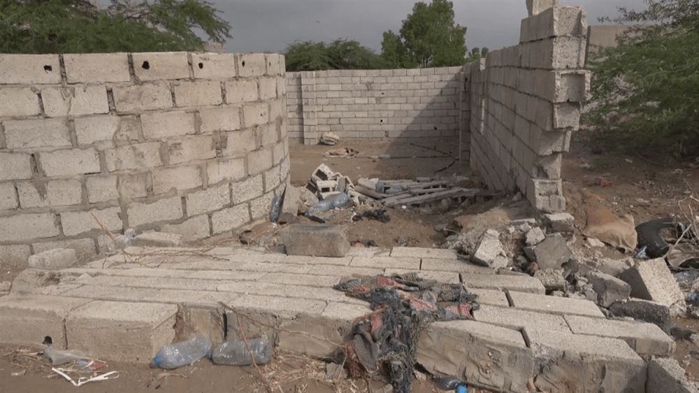 تضرر منازل مواطنين شرقي الحديدة جراء قصف الحوثيين