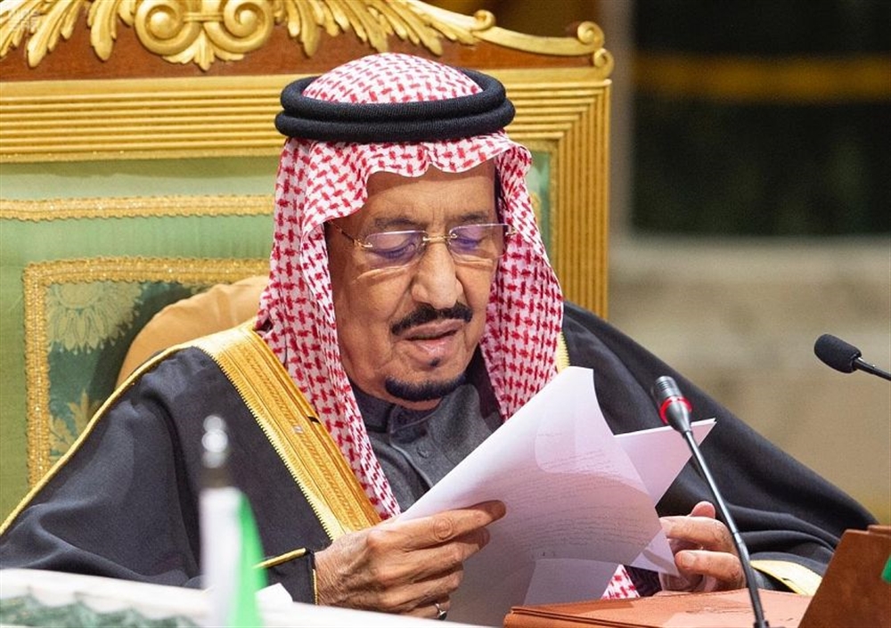 العاهل السعودي يؤكد أهمية الحل السياسي في اليمن