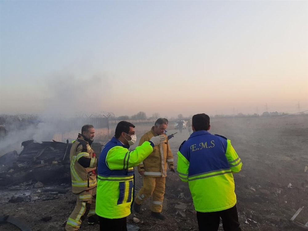 تحطم طائرة أوكرانية على متنها 180 شخصا في إيران
