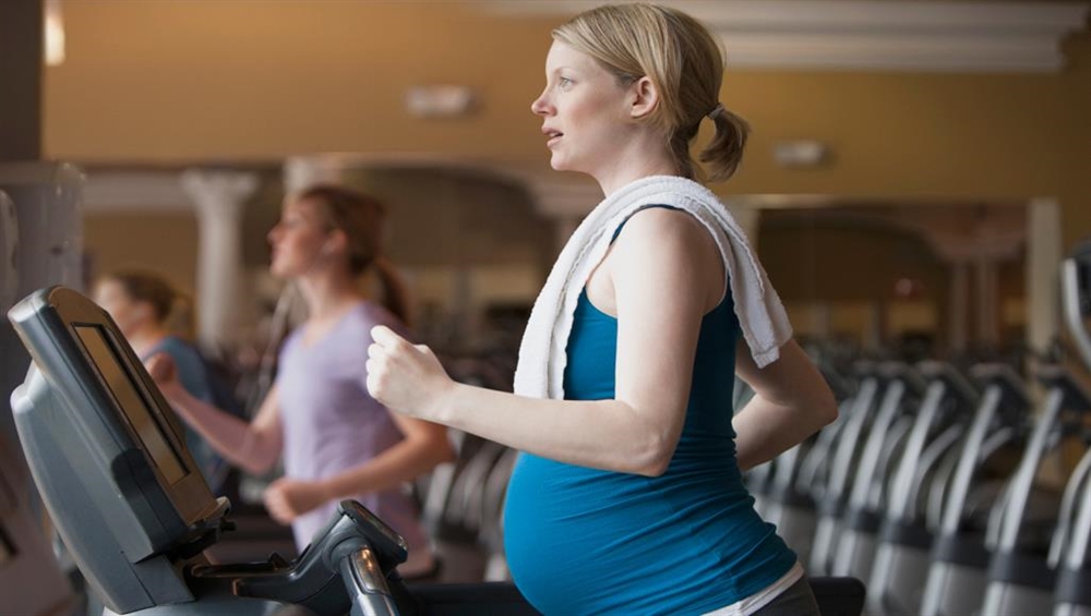 ممارسة الرياضة تجعل الولادة أسهل وتقلل احتمالات الولادة القيصرية