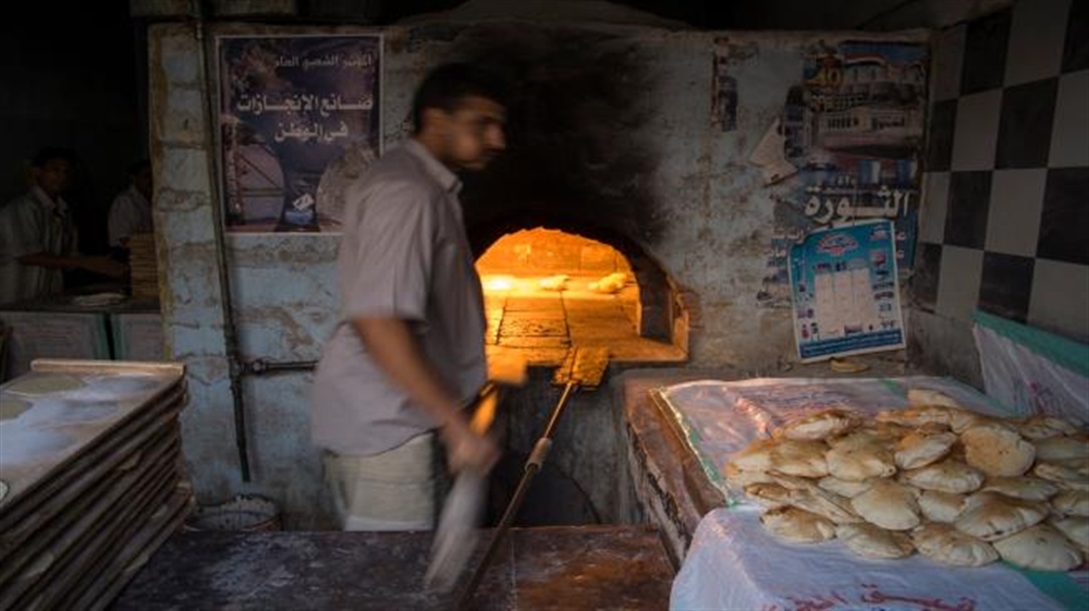 أزمة خبز في الحديدة بسبب إغلاق الأفران وارتفاع سعر الدقيق