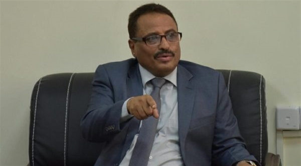 وزير يمني يتهم  ‏الإمارات بإفشال اتفاق الرياض ويدعو الحكومة للتأهب