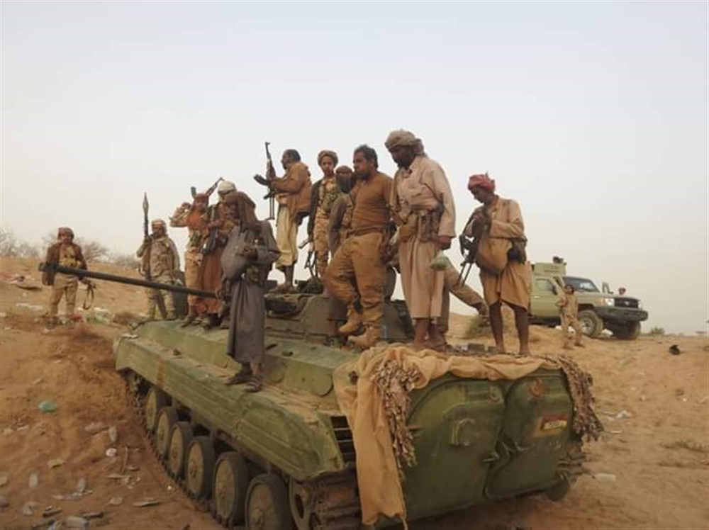الجيش يعلن أسر 19 حوثيًا بمعارك شرق الجوف