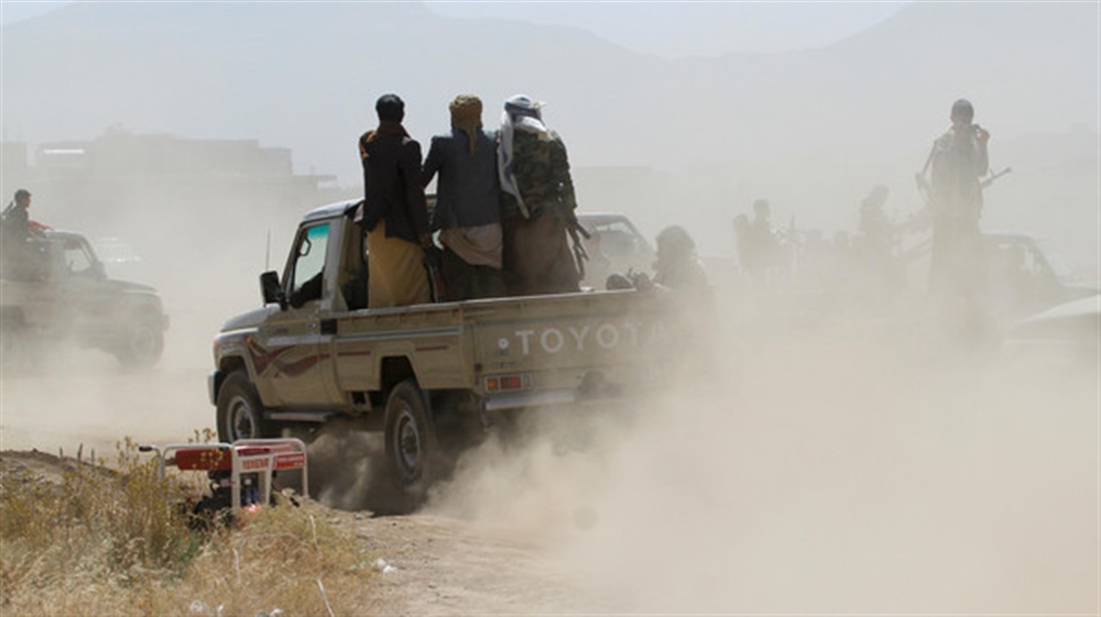البيضاء: الحوثيون يهاجمون "ردمان" من ثلاثة محاور وقائد كبير يقع في الأسر