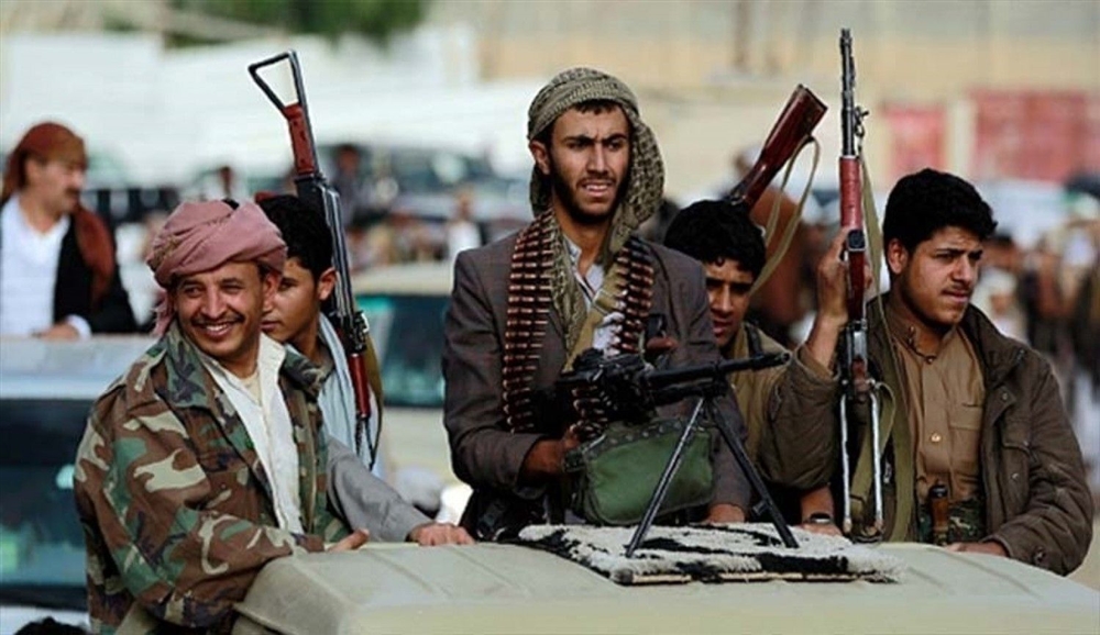 الحكومة: محاولات الحوثيين استهداف خطوط الملاحة الدولية تنفيذ لتهديدات إيران