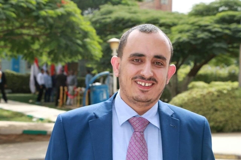 وفاة طبيب يمني متأثرًا بإصابته بفيروس كورونا