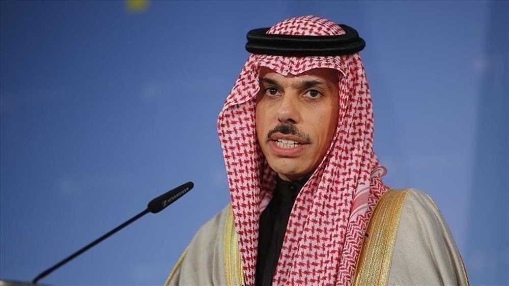أول تعليق سعودي على التطبيع الإماراتي مع إسرائيل: ملتزمون بخطة السلام العربية