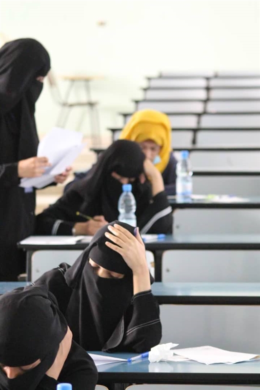 جامعة تعز  تدشن إمتحانات المفاضلة بكلية التربية