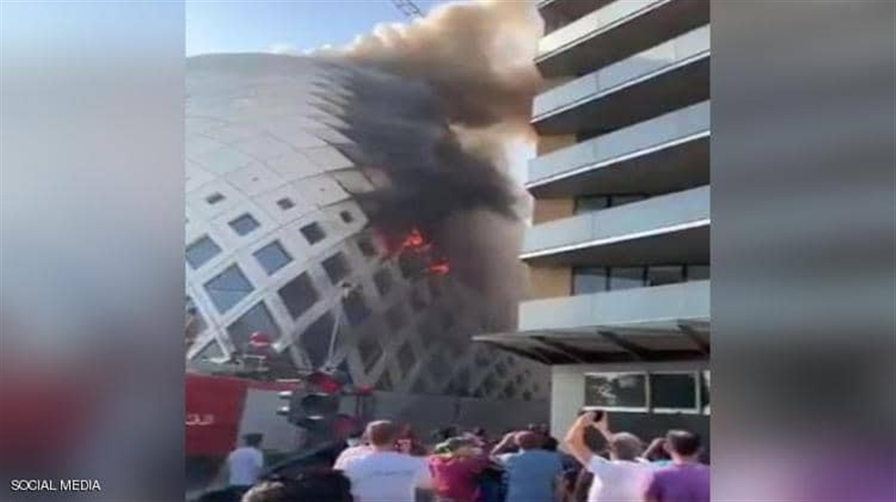 لبنان : حريق في مبنى بالحي التجارب بالعاصمة بيروت