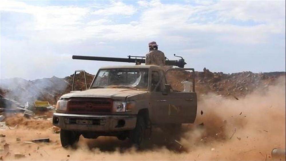 مارب..الجيش يشن هجوما واسعا على مواقع الحوثي في جبهة المخدرة
