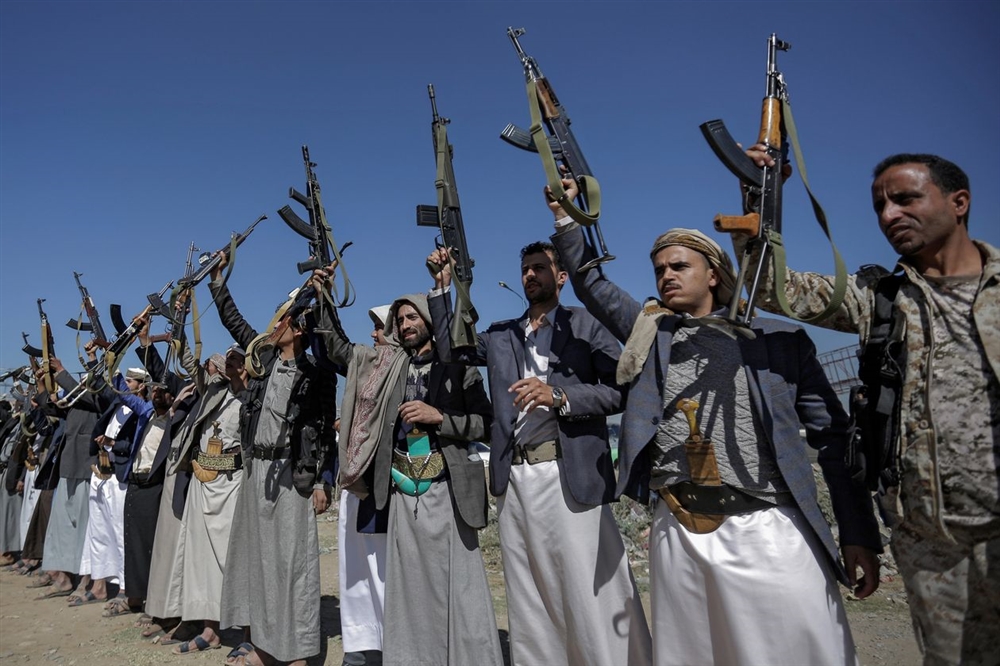 الحوثيون يفرجون عن رهينتين أميركيتين مقابل السماح بعودة حوثيين إلى صنعاء بعضهم تدربوا على تشغيل طائرات مسيرة