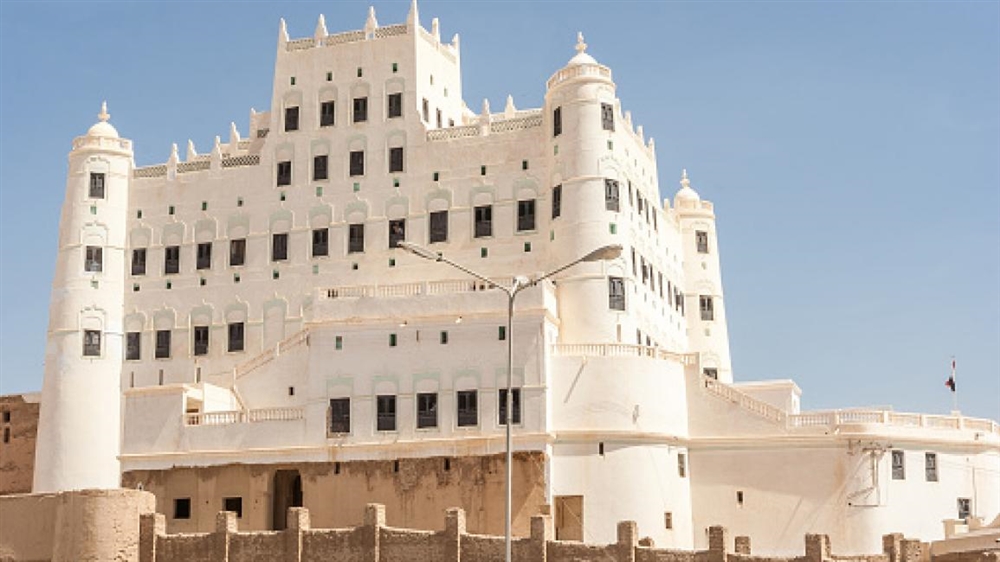 قصر سيئون التاريخي في اليمن .. أكبر مبنى طيني حول العالم مهدّد بالانهيار
