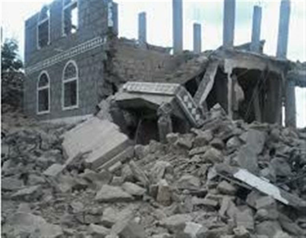 مليشيا الحوثي تفجر 3 منازل بالبيضاء