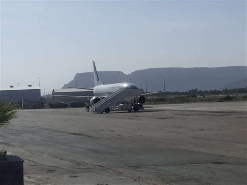 الكشف عن تسيير أول رحلة تجارية بين مطاري"دبي" و "سيئون"