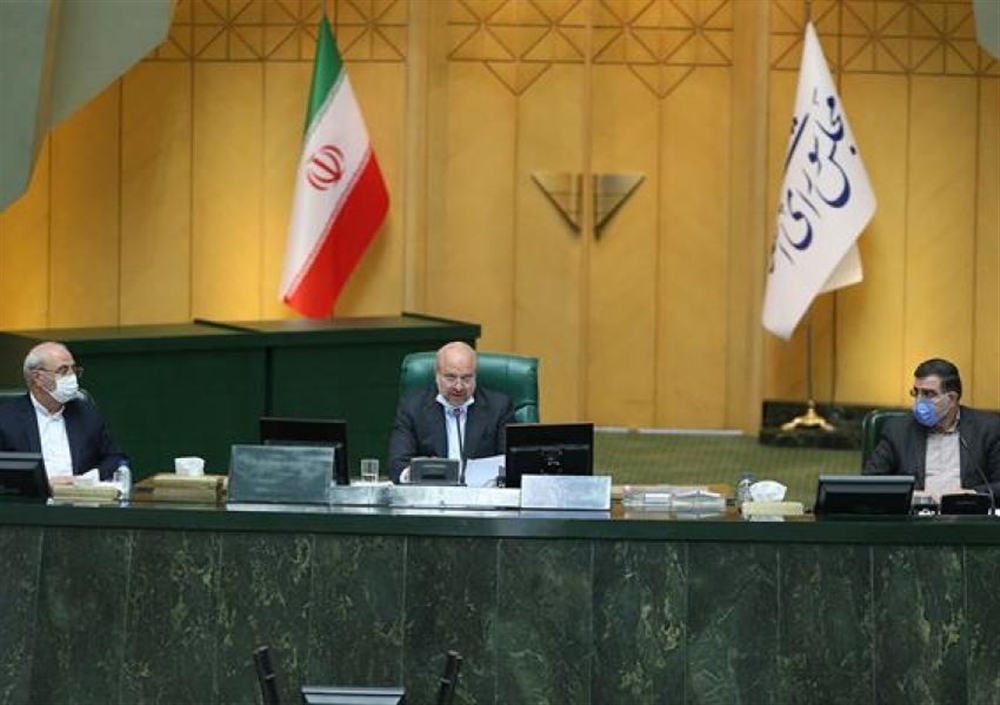 برلماني إيراني يكشف معلومات مثيرة وخطيرة عن دعم قدرات الحوثيين في صناعة الطائرات المسيرة وتطوير الصواريخ الباليستية
