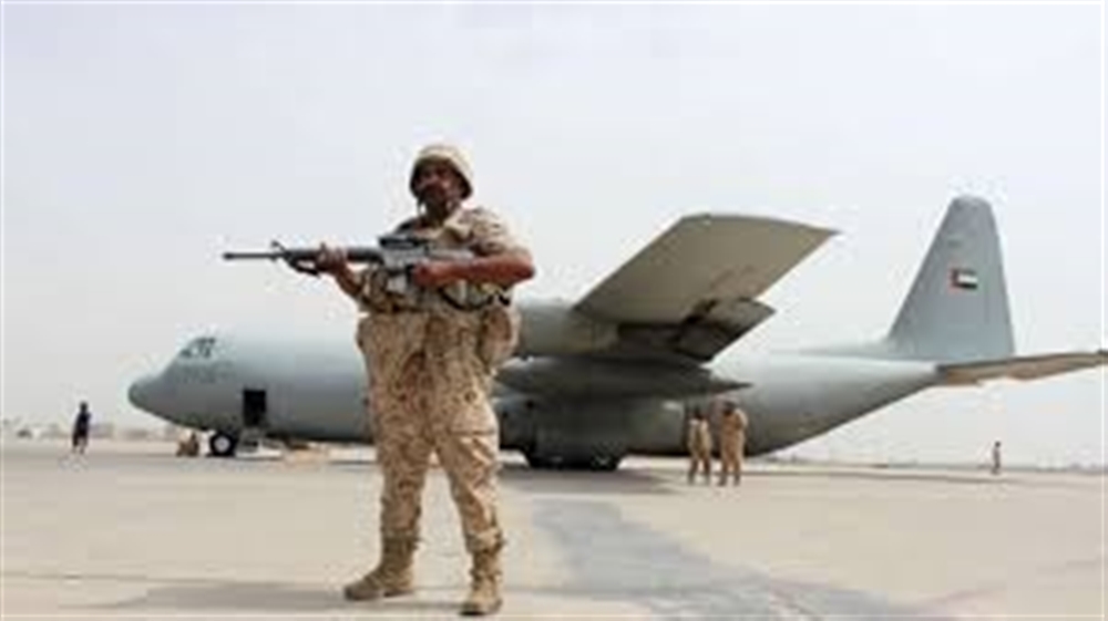 الإمارات تستقدم إلى سقطرى مواطنين تزعم أنهم  من أصول سقطرية لتعزيز سيطرتها على الجزيرة
