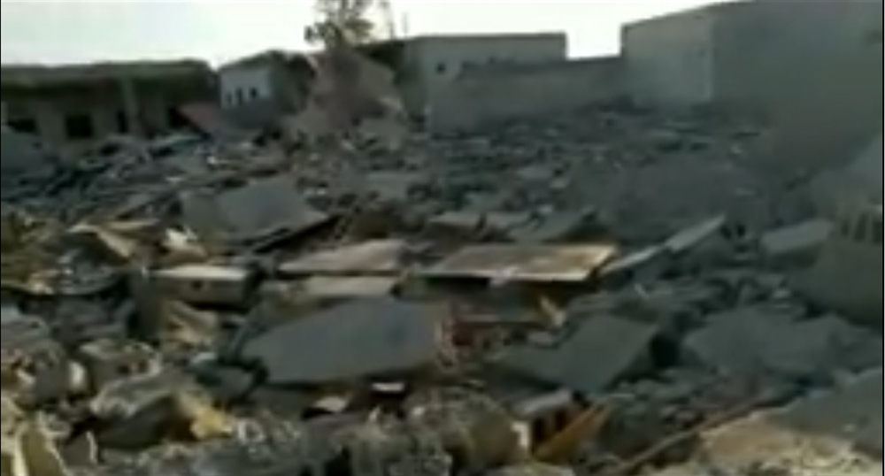 قصف صاروخي حوثي يدمر ثلاثة منازل بالحديدة