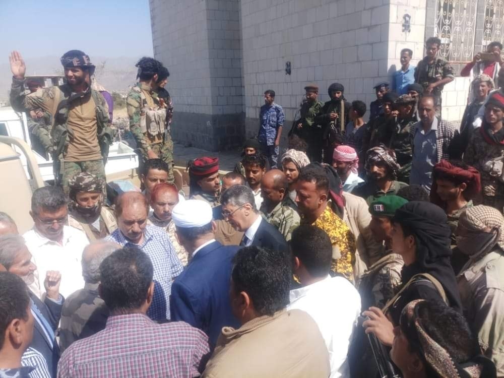 مليشيا الحوثي ترفض فتح طريق قعطبة إب وتعرقل وساطة محلية لفتح الطريق