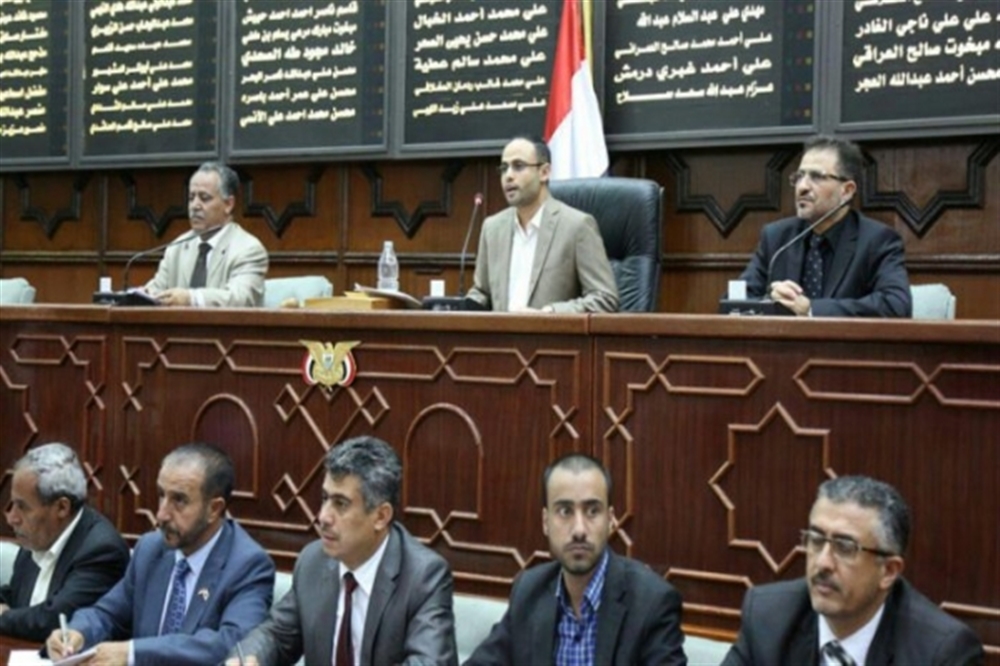 فوز" بشر" غير المتوقع يشعل الخلافات بين مؤتمر صنعاء والحوثي من جديد وبرلمانهم يواصل تعليق أعماله