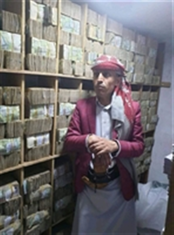 عبدالمجيد الحوثي  يطالب التجار بوقف أموالهم لدى مؤسسته