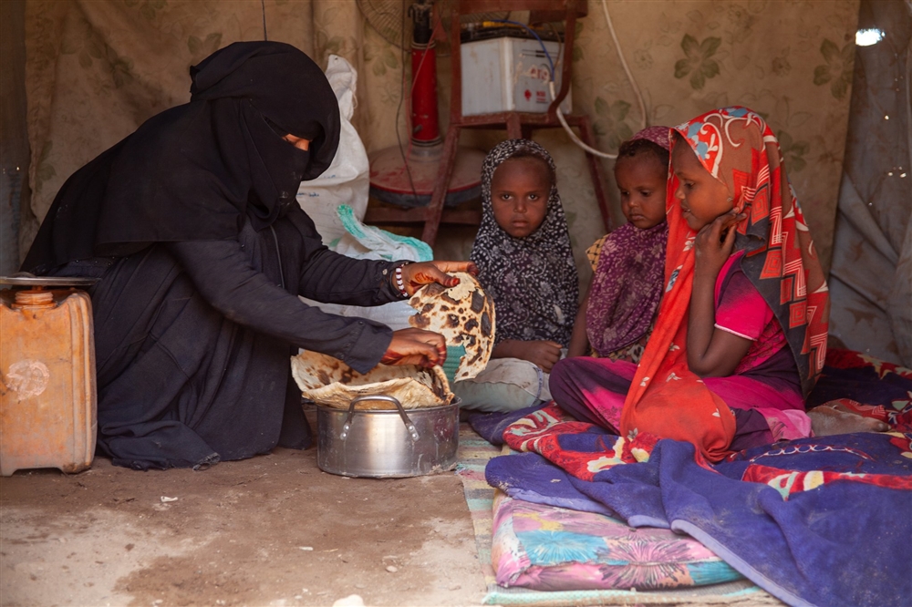 الغذاء العالمي : الجوع باليمن في تزايد وهناك عائلات تكافح من أجل طعام الافطار